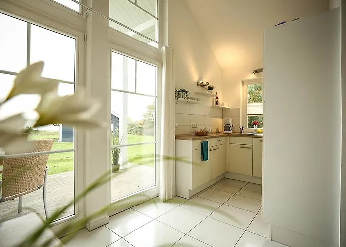 Strandpark H081 بيت للعطل